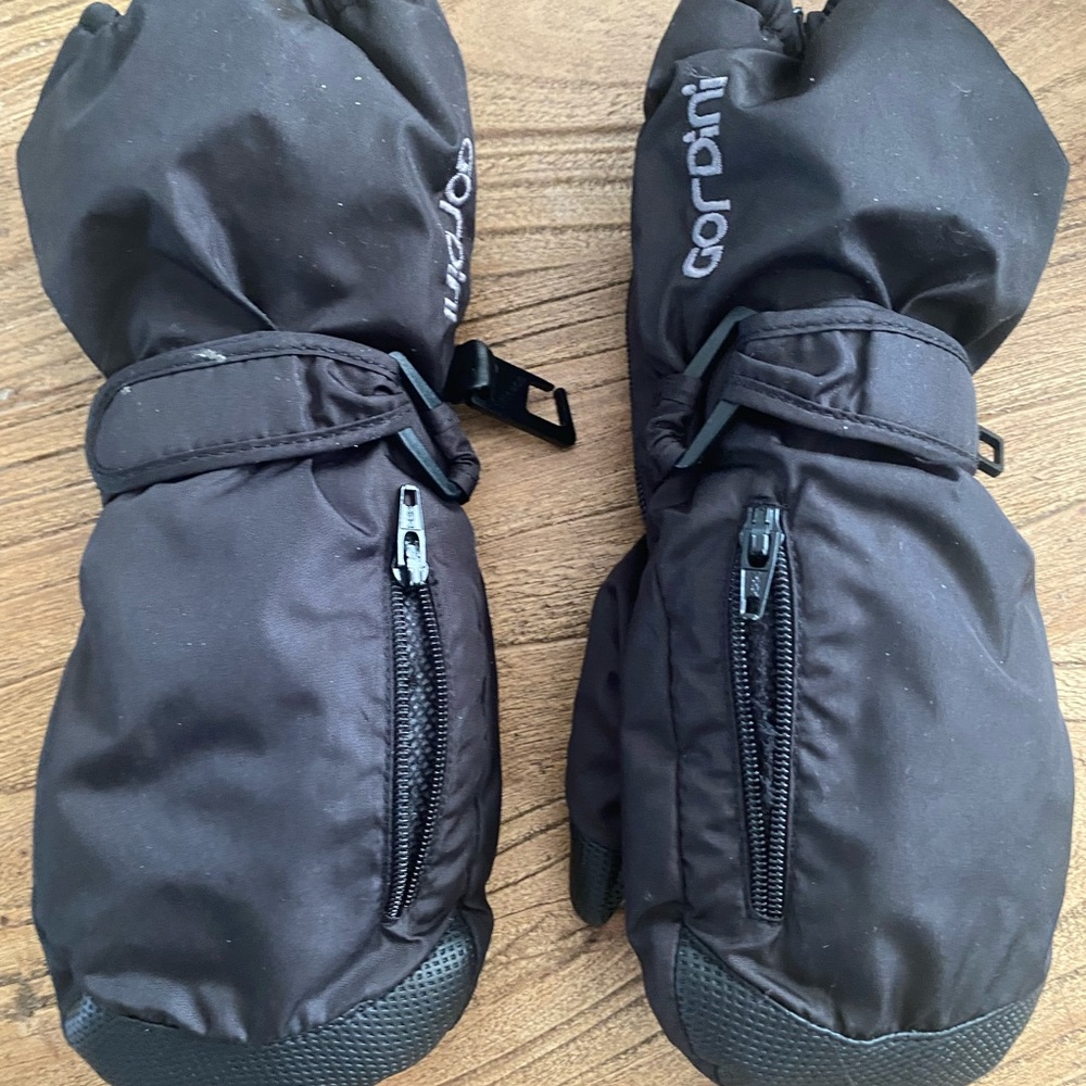 Kids gloves